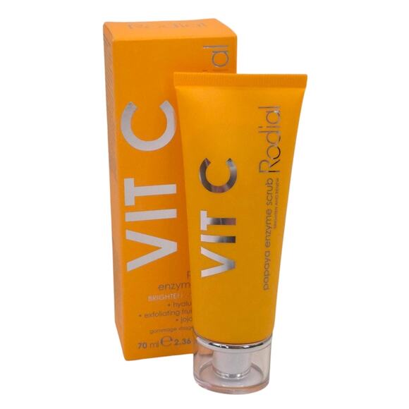 Rodial Vit C Papaya Enzyme Scrub - Picture 7 of 8